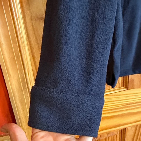 Free Assembly Navy Fleece Shirt Jacket - Picture 3 of 10